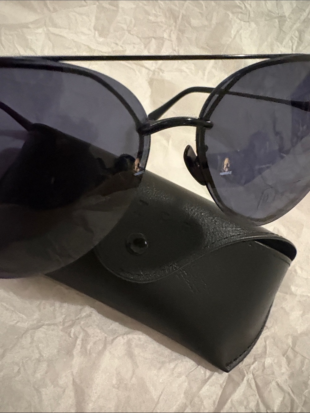 Diff Eyewear NWTS. Aviator UnisexSunglasses in Black Frame with Dark Blue Lenses